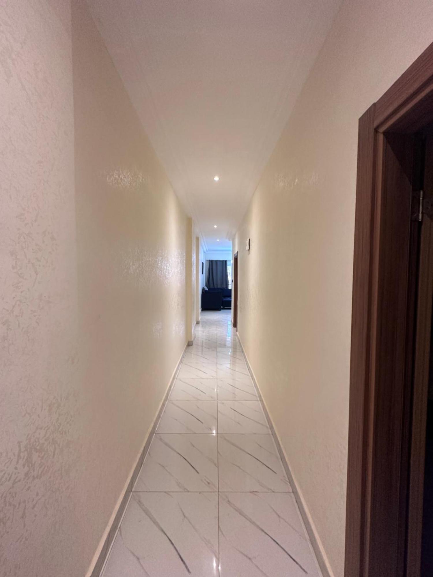 Apartments Plaza Hotel コロリ エクステリア 写真